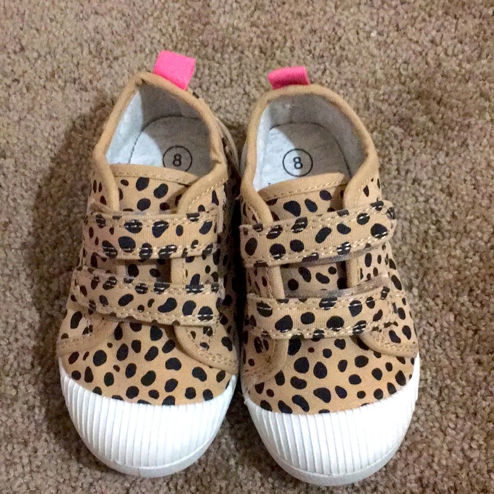 Gently used cheetah print sneakers toddler size 8
